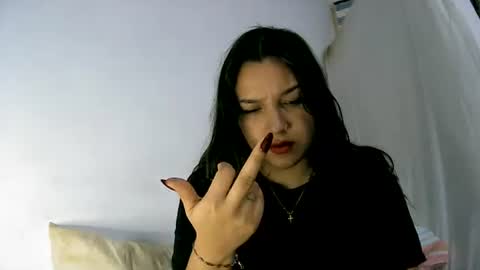 Snapshot of purple_23 chatting on 03-02-26, 07:32 Lizzy online show from 03-02-26, 07:32