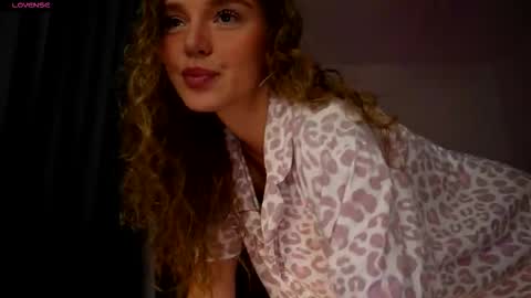 Sasha  wait you here 6 of November. will celebrate my B- day online show from 09-10-25, 05:13