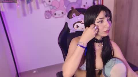 Snapshot of purple_ema chatting on 01-06-26, 08:01 purple_ema online show from 01-06-26, 08:01