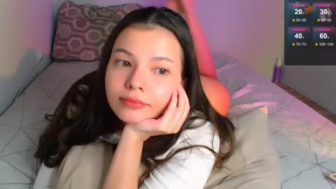 Carolyn online show from 10-23-25, 01:21