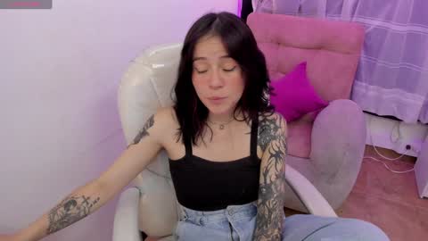 Anna  online show from 01-15-25, 08:48