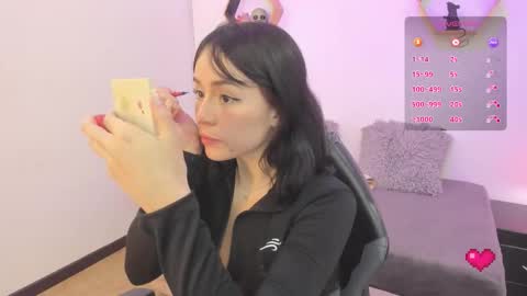 Anna  online show from 10-23-25, 04:01