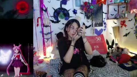Snapshot of purplekattlyn chatting on 05-19-26, 05:03 purplekattlyn online show from 05-19-26, 05:03