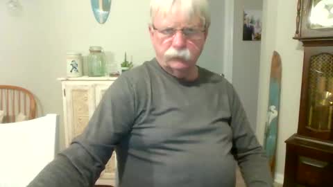 purpleshroom online show from 01-29-25, 04:05