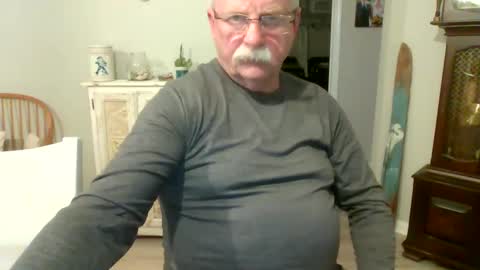 purpleshroom online show from 02-20-25, 04:50