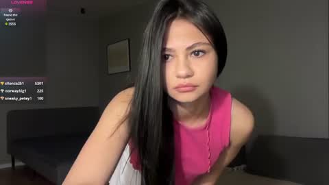 Zendaya online show from 06-25-26, 09:08