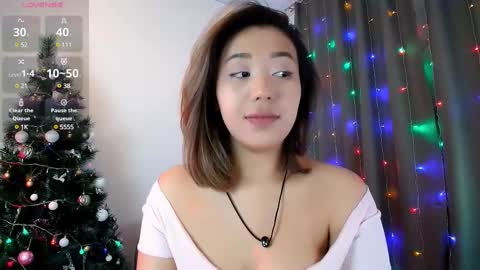 Snapshot of purrrfectmiko chatting on 12-15-24, 06:04 Miko online show from 12-15-24, 06:04