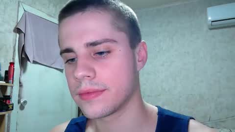 Snapshot of pusaprada chatting on 12-15-25, 07:18 pusaprada online show from 12-15-25, 07:18