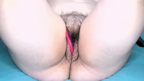 Snapshot of pussy_sladusy chatting on 11-27-25, 09:17 Nina online show from 11-27-25, 09:17