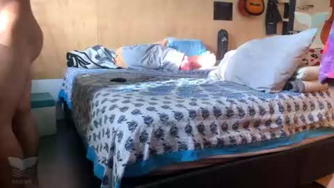 Isis ana Alan online show from 07-22-26, 12:41