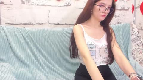 Snapshot of pussykatt_girl chatting on 02-06-25, 02:37 pussykatt_girl online show from 02-06-25, 02:37