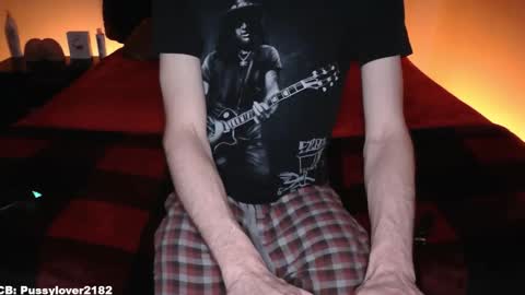 pussylover2182 online show from 12-17-25, 04:40