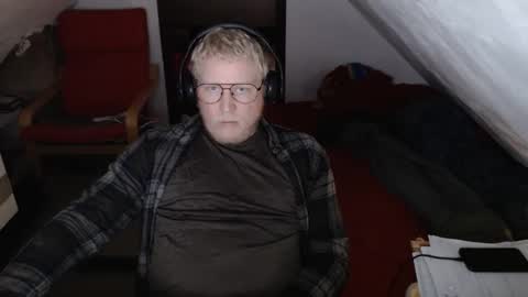 pussylovercb online show from 10-21-25, 09:10