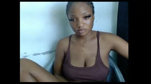 pussyxwetx online show from 04-28-26, 10:04