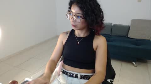 Izumi online show from 03-09-25, 02:50