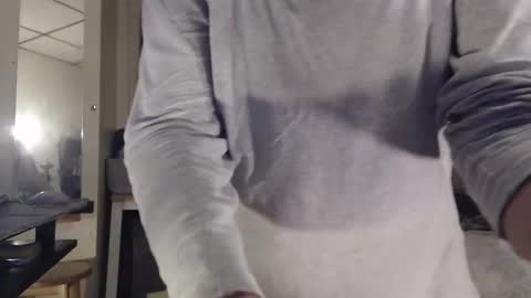 Snapshot of putiputi4u chatting on 01-13-25, 01:45 putiputi4u online show from 01-13-25, 01:45