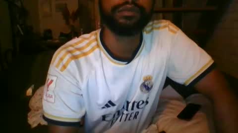 Snapshot of python974 chatting on 11-10-25, 02:32 Python online show from 11-10-25, 02:32