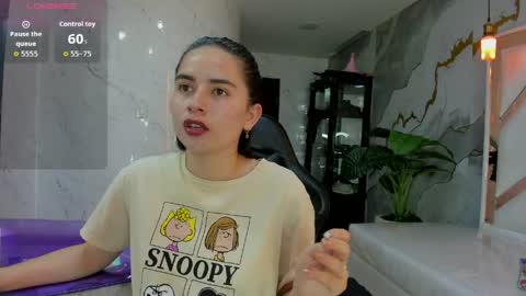 Qetsyah online show from 04-19-26, 06:21