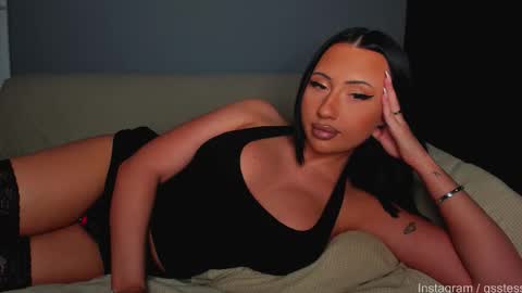 Ana online show from 10-30-25, 08:20