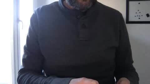 Snapshot of qsx9 chatting on 11-18-25, 02:54 Quentin online show from 11-18-25, 02:54