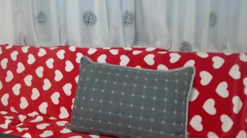 Snapshot of qualityshow chatting on 10-17-25, 04:26 Hellene online show from 10-17-25, 04:26