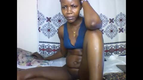 Snapshot of queen_abito chatting on 02-03-25, 04:35 queen_abito online show from 02-03-25, 04:35
