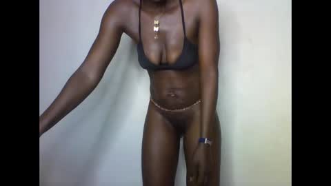 Snapshot of queen_abito chatting on 02-04-25, 08:02 queen_abito online show from 02-04-25, 08:02