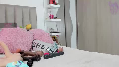  QUEEN ANTONELLA  online show from 09-13-25, 02:39