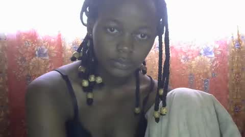 queen_banice online show from 10-16-25, 08:59