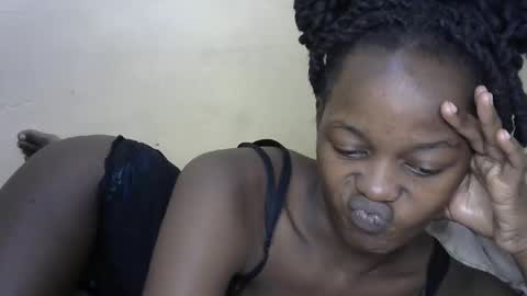 queen_banice online show from 01-14-26, 05:24