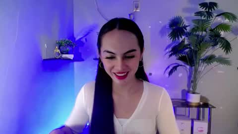 Snapshot of queen_danaya chatting on 06-11-26, 12:32 queen_danaya online show from 06-11-26, 12:32