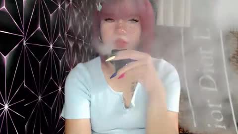 Snapshot of queen_elicktra chatting on 05-13-26, 02:58 JOY online show from 05-13-26, 02:58