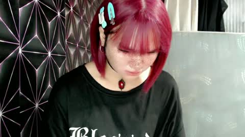 Snapshot of queen_elicktra chatting on 06-11-26, 09:35 JOY online show from 06-11-26, 09:35