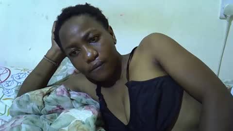 Snapshot of queen_fantacy chatting on 01-19-26, 07:45 queen_fantacy online show from 01-19-26, 07:45