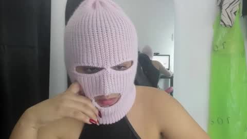 Snapshot of queen_findom1 chatting on 11-29-25, 10:13 queen_findom1 online show from 11-29-25, 10:13