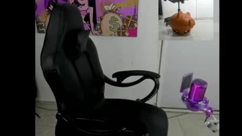 Snapshot of queen_findom1 chatting on 02-07-26, 05:33 queen_findom1 online show from 02-07-26, 05:33