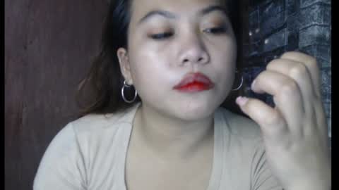 Snapshot of queen_fucker23 chatting on 12-01-25, 06:07 Angel online show from 12-01-25, 06:07