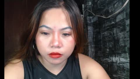 Snapshot of queen_fucker23 chatting on 12-14-25, 08:02 Angel online show from 12-14-25, 08:02