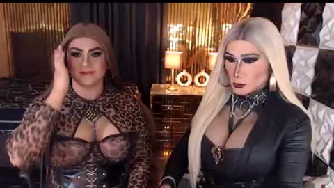 queen_horsecock online show from 06-20-26, 07:27
