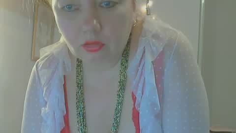 queen_jane8 online show from 12-24-24, 02:44
