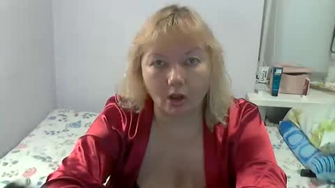 queen_jane8 online show from 06-10-26, 02:16