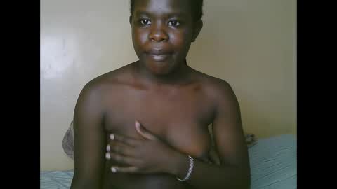 queen_latasha online show from 09-26-25, 01:59