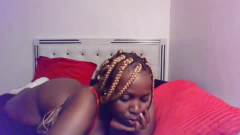 QUEEN online show from 04-08-26, 05:51