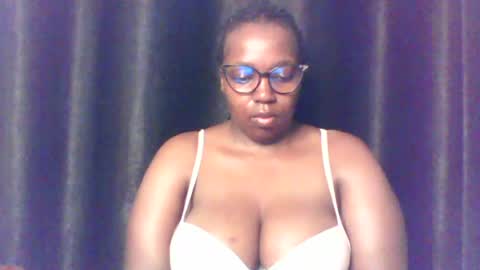 QUEEN online show from 07-27-26, 04:08
