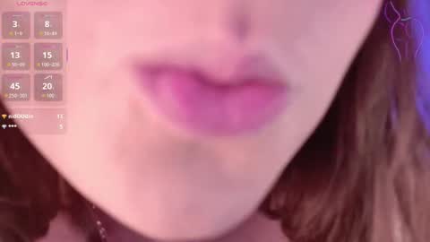 Snapshot of queen_michelle_ chatting on 02-14-26, 09:55 Michelle online show from 02-14-26, 09:55