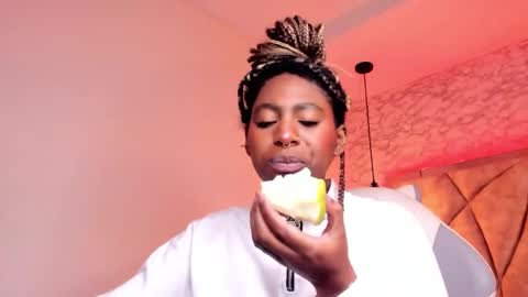   online show from 02-19-25, 04:22