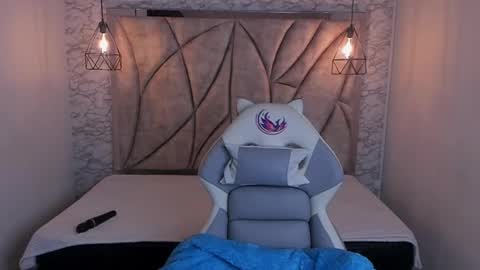   online show from 02-27-25, 12:02