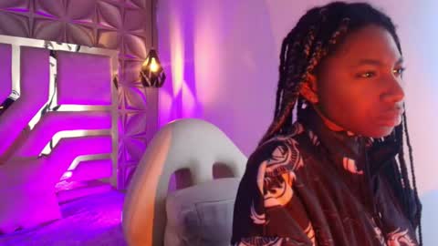   online show from 02-11-26, 11:37