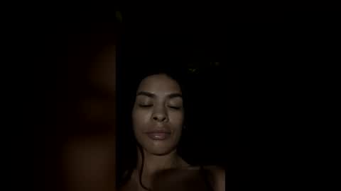 queen_reyna68 online show from 07-13-26, 07:44