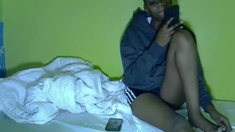 Snapshot of queen_riziki chatting on 03-30-26, 06:36 Jeff and Riziki online show from 03-30-26, 06:36